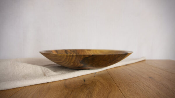 Obstschale Nussbaum <br> 30x6cm